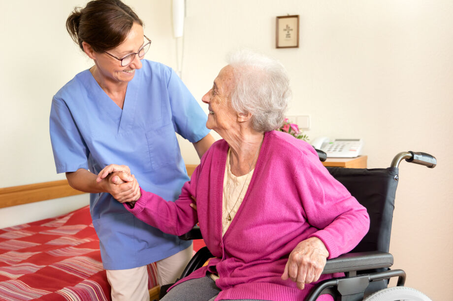 Jetzt bewerben als Pflegekraft (m/w/d)